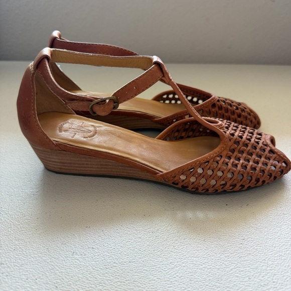 Frye Shoes - Frye strap leather peep toe shoe -sandals